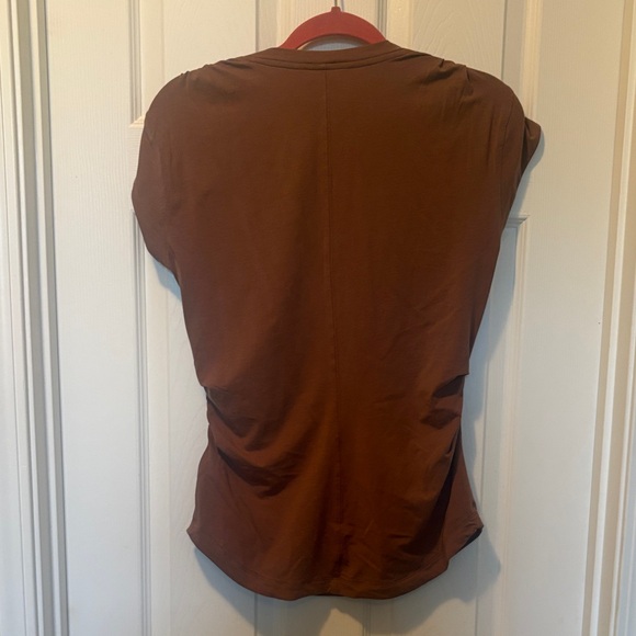 Athleta Short Sleeve V-Neck Top in Deep Brown - Picture 2 of 5